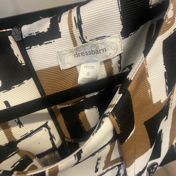 Dressbarn Empire Waist Dress with Belt, Slim Fit, Size 8 ‘Petite,’ EUC - Picture 4 of 6